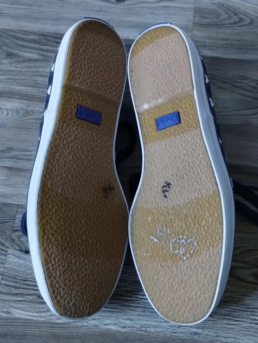 Keds X Taylor Swift Champion Navy Hearts Sneaker Women's Size 6.5